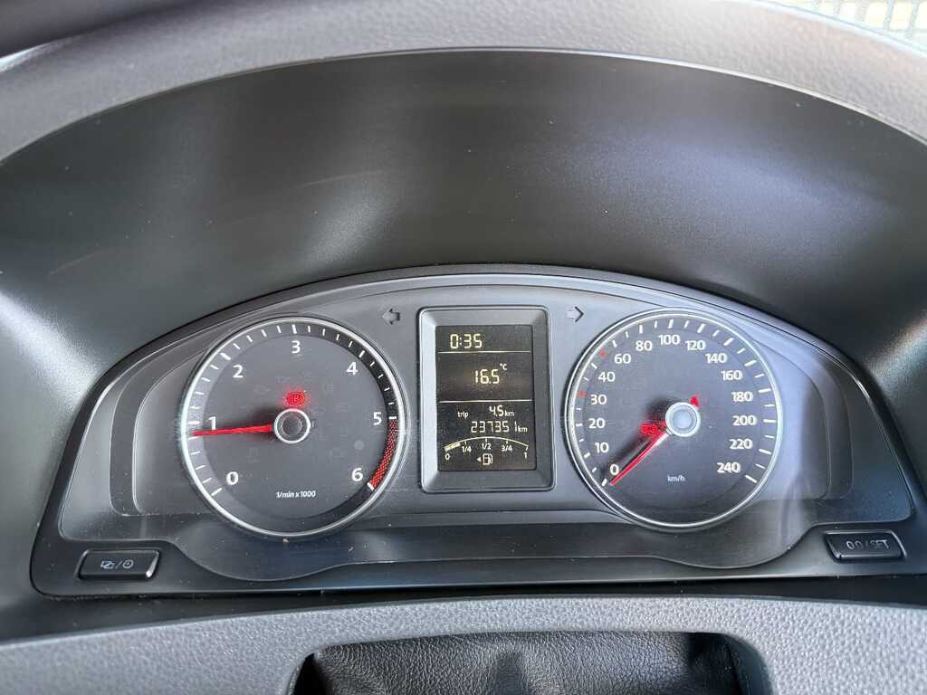 Volkswagen T5 - View 12