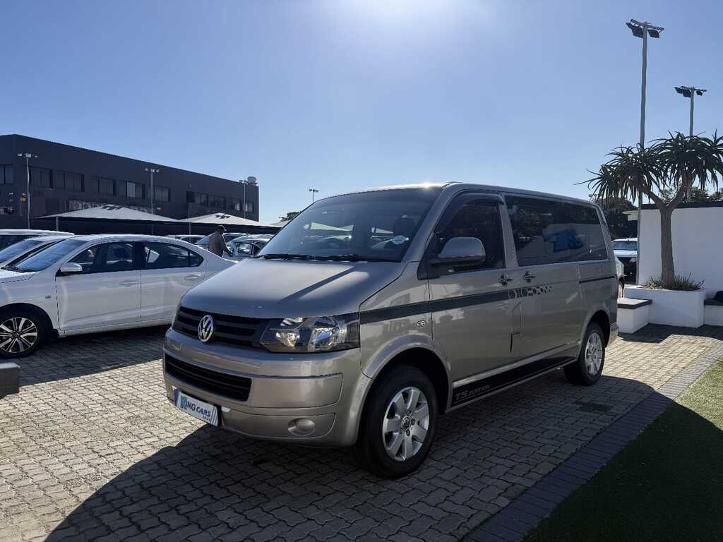 Volkswagen T5 - View 2