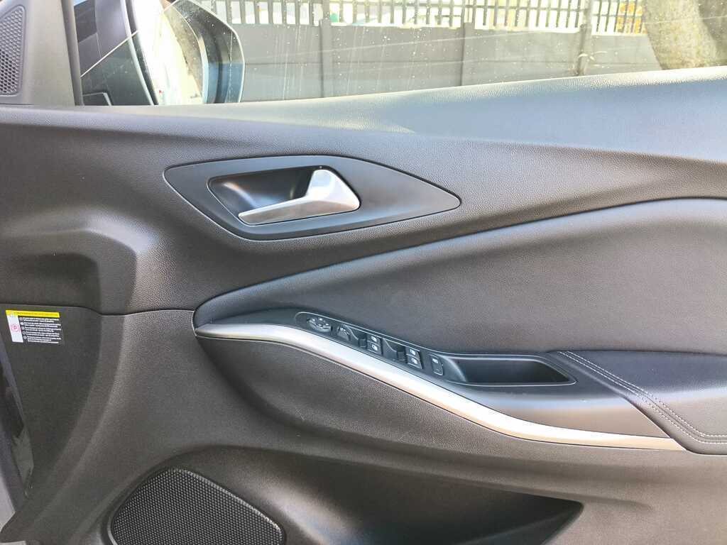Opel Grandland - View 12