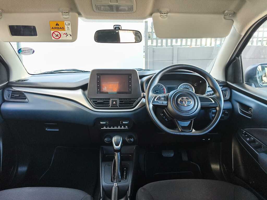 Toyota Starlet - View 11