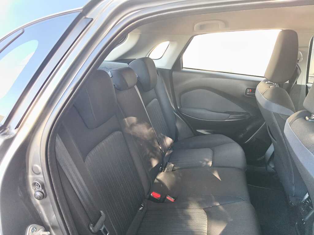 Toyota Starlet - View 12