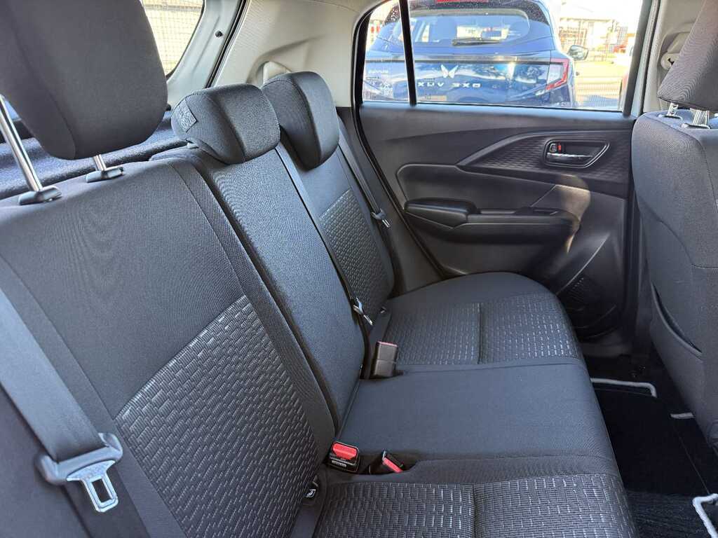 Suzuki Swift - View 11