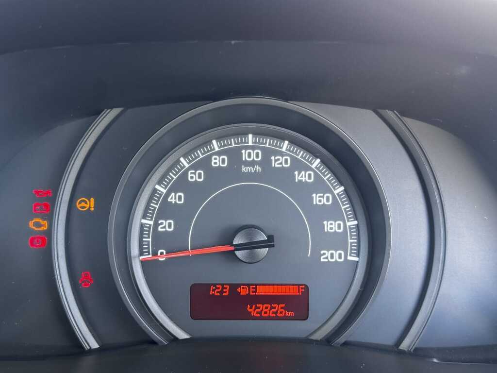 Suzuki Swift - View 12