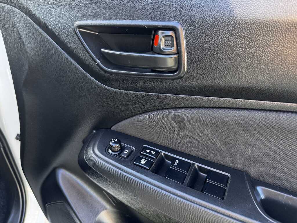 Suzuki Swift - View 13