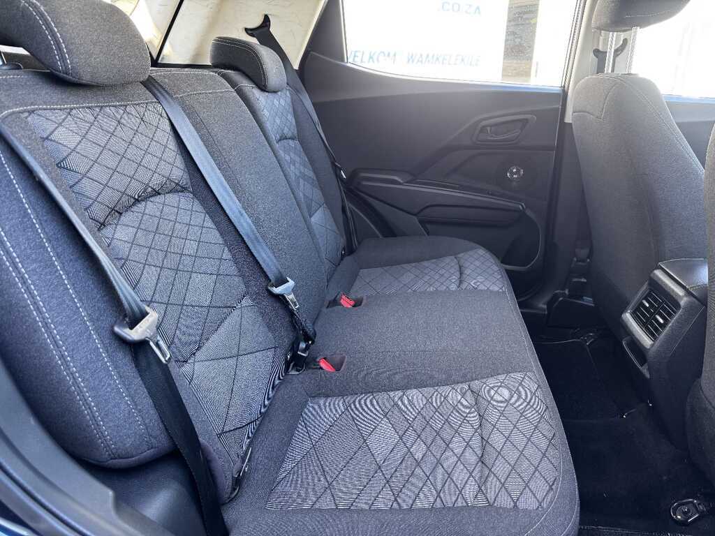 Mahindra Xuv3xo - View 14