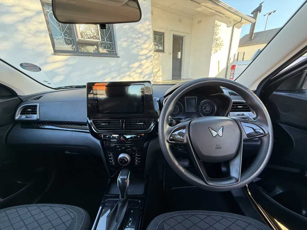 Mahindra Xuv3xo - View 12