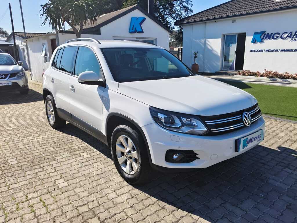 Volkswagen Tiguan - View 1
