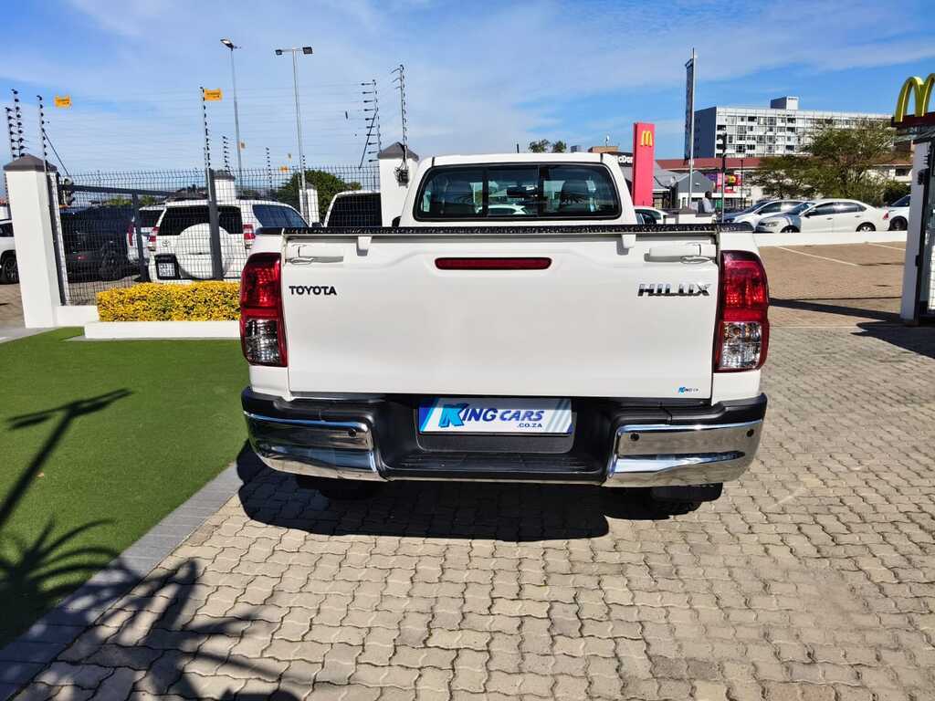 Toyota Hilux - View 5
