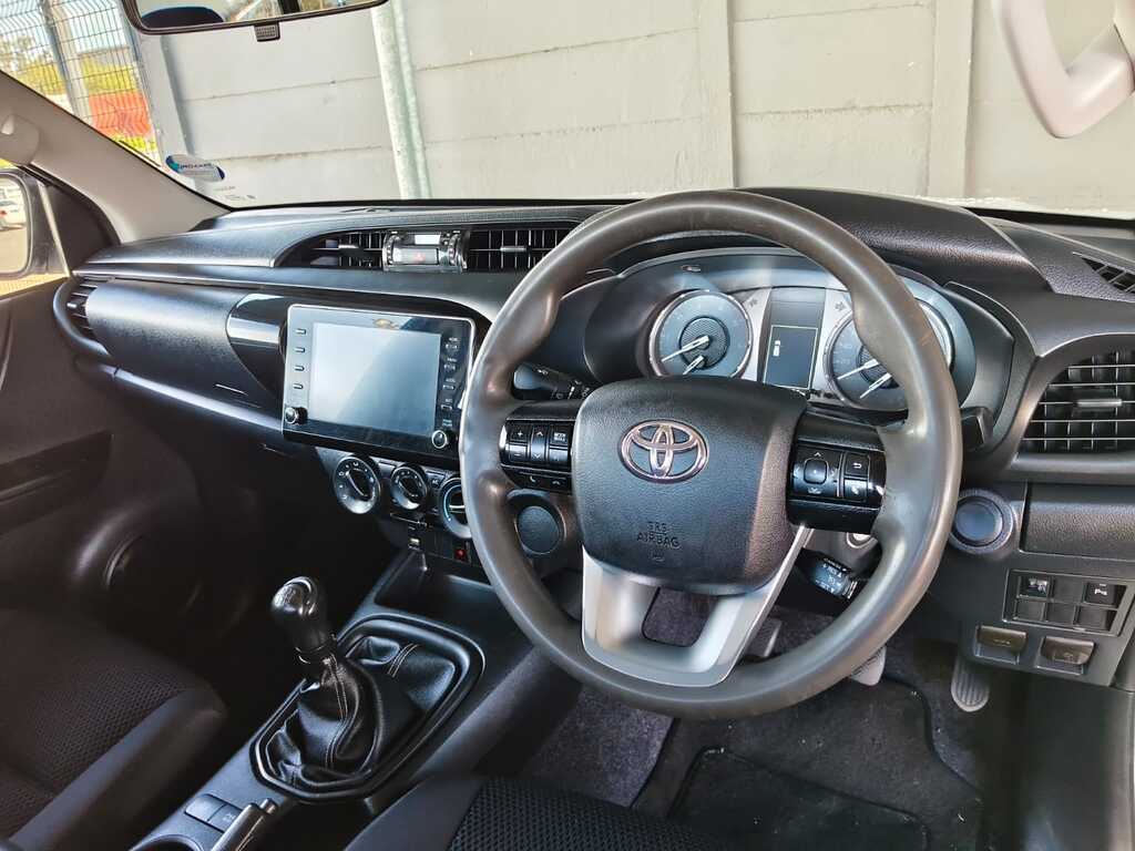 Toyota Hilux - View 8