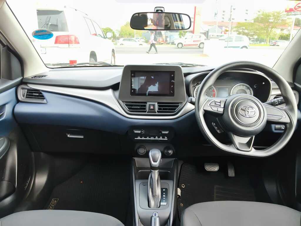 Toyota Starlet - View 10