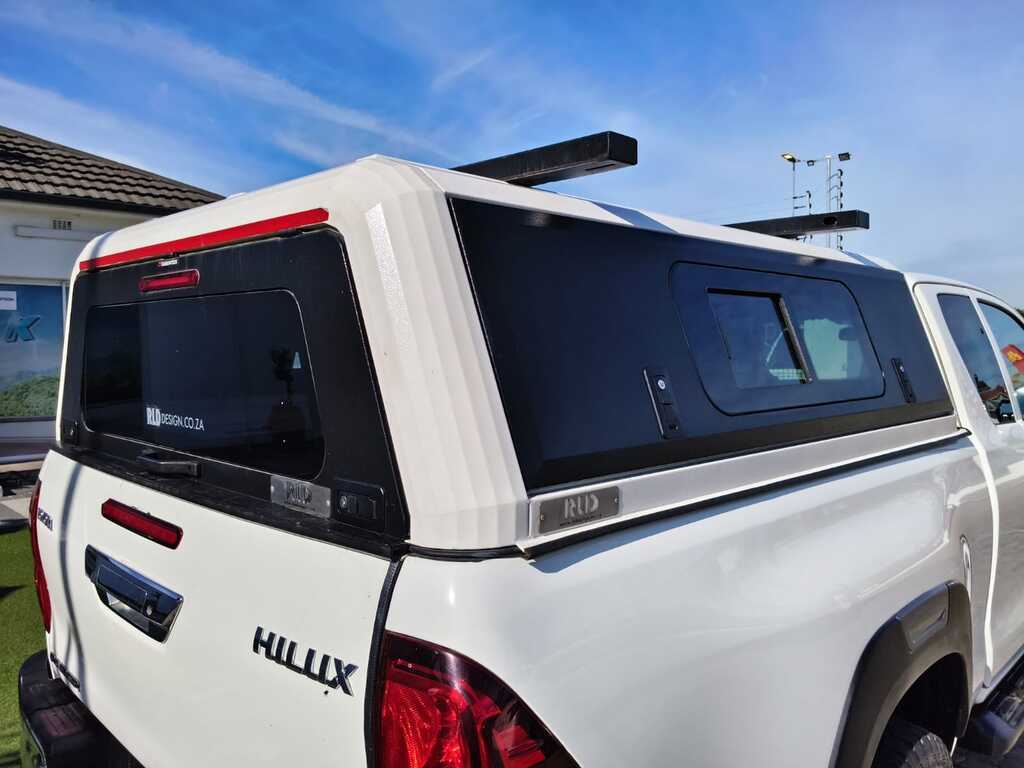 Toyota Hilux - View 13