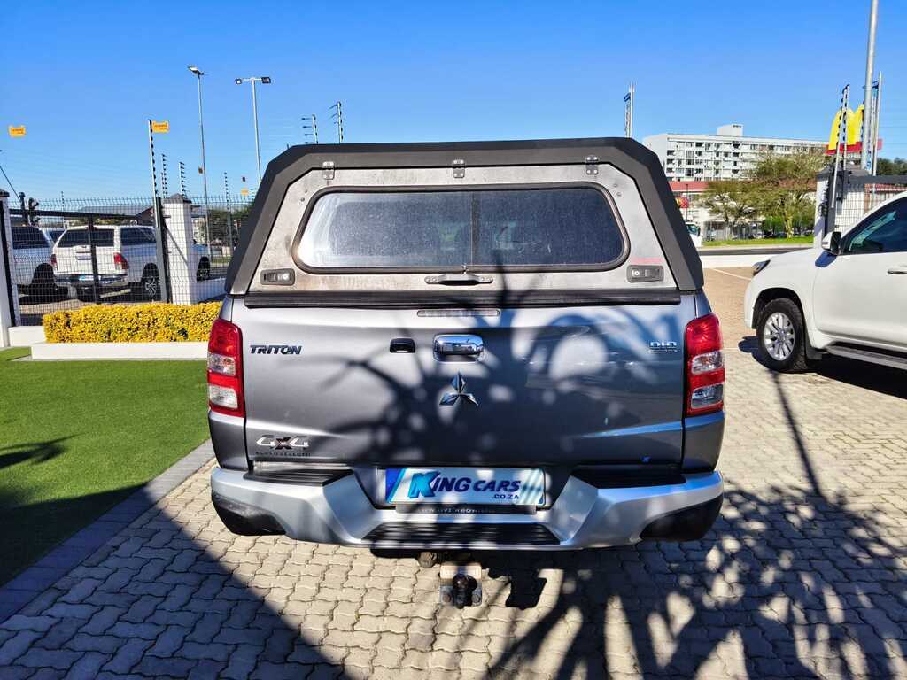 Mitsubishi Triton - View 5
