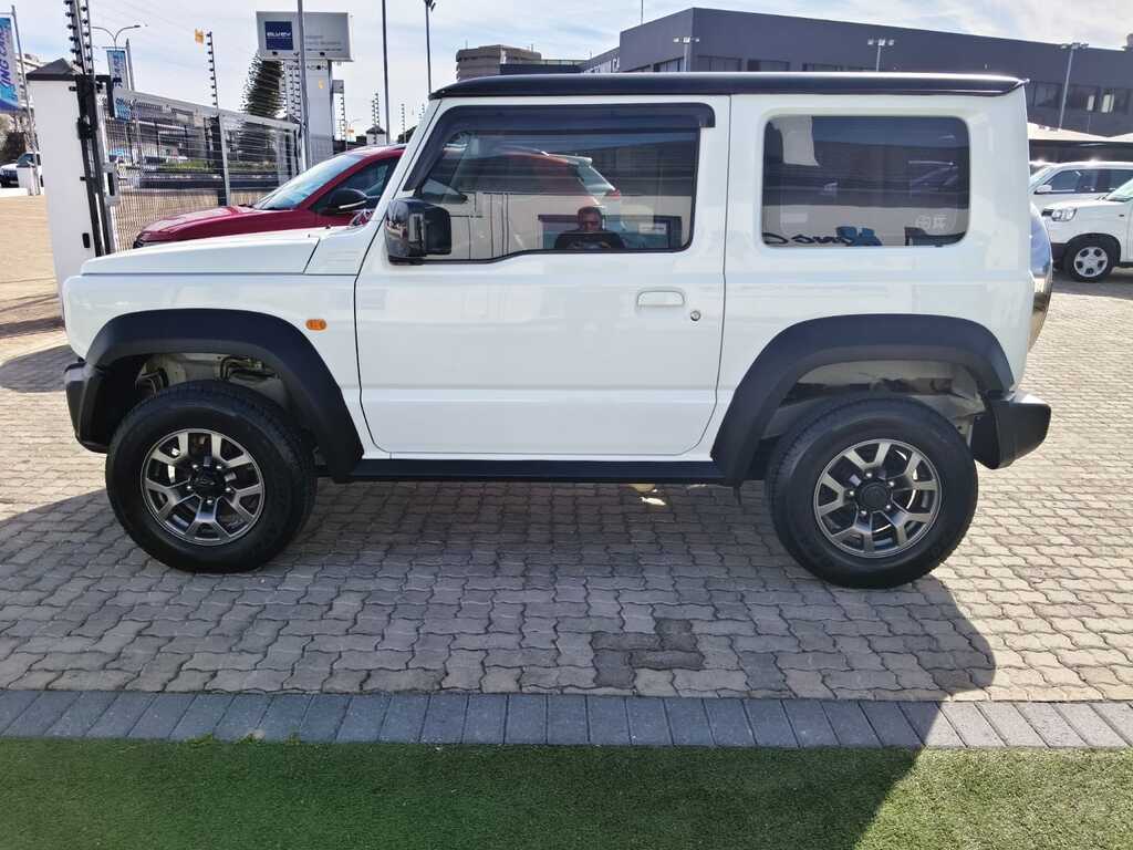 Suzuki Jimny - View 4