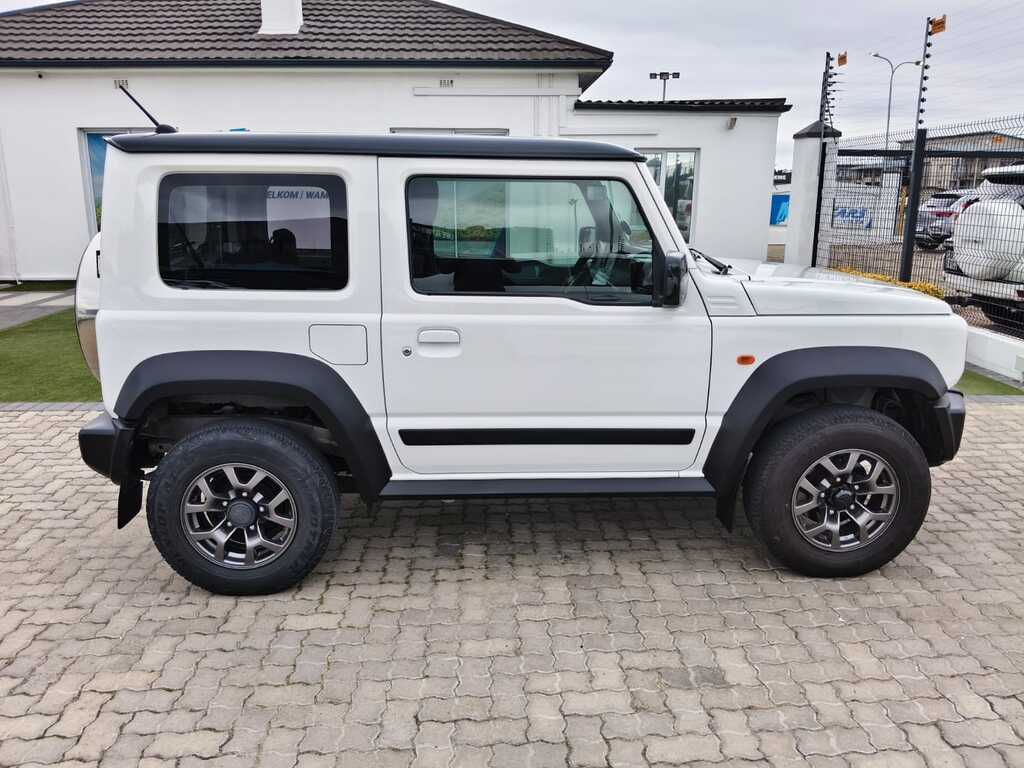 Suzuki Jimny - View 8
