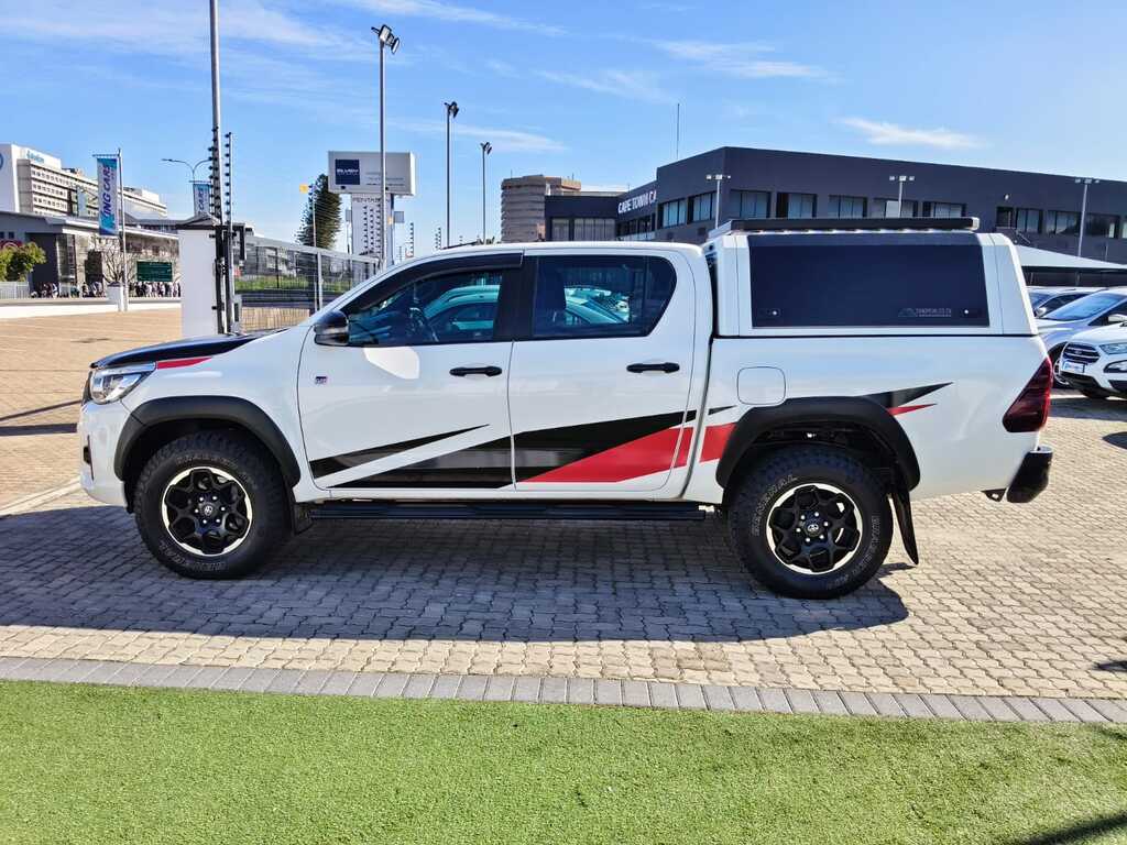 Toyota Hilux - View 4