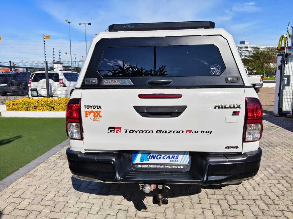 Toyota Hilux - View 6