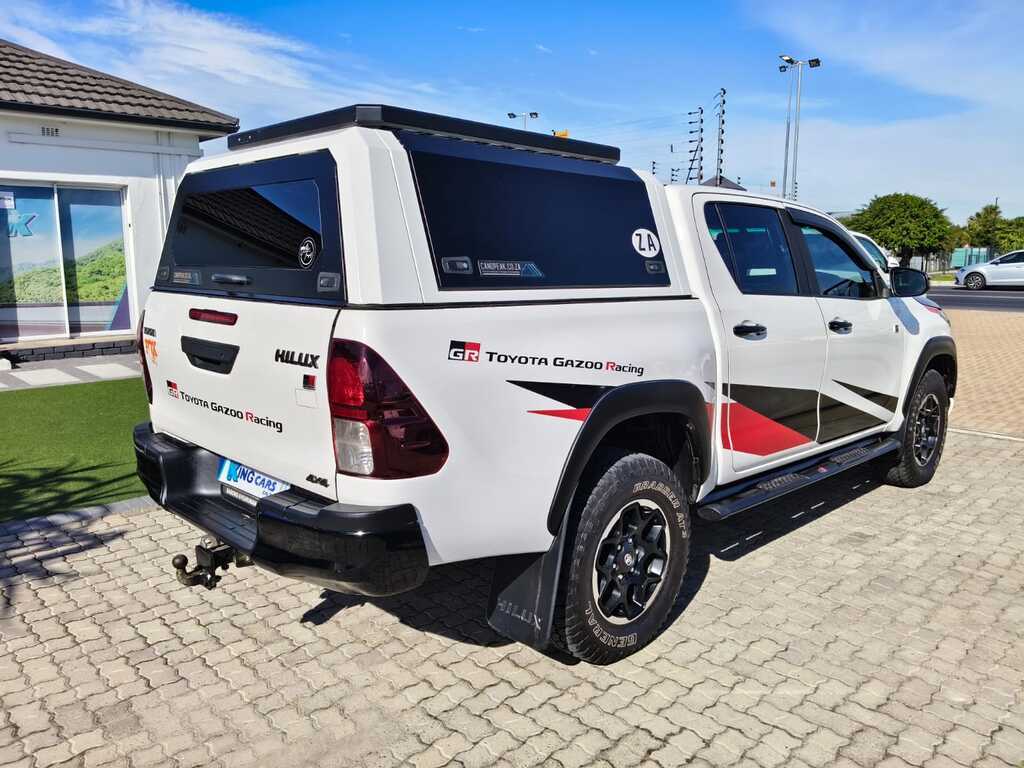 Toyota Hilux - View 7