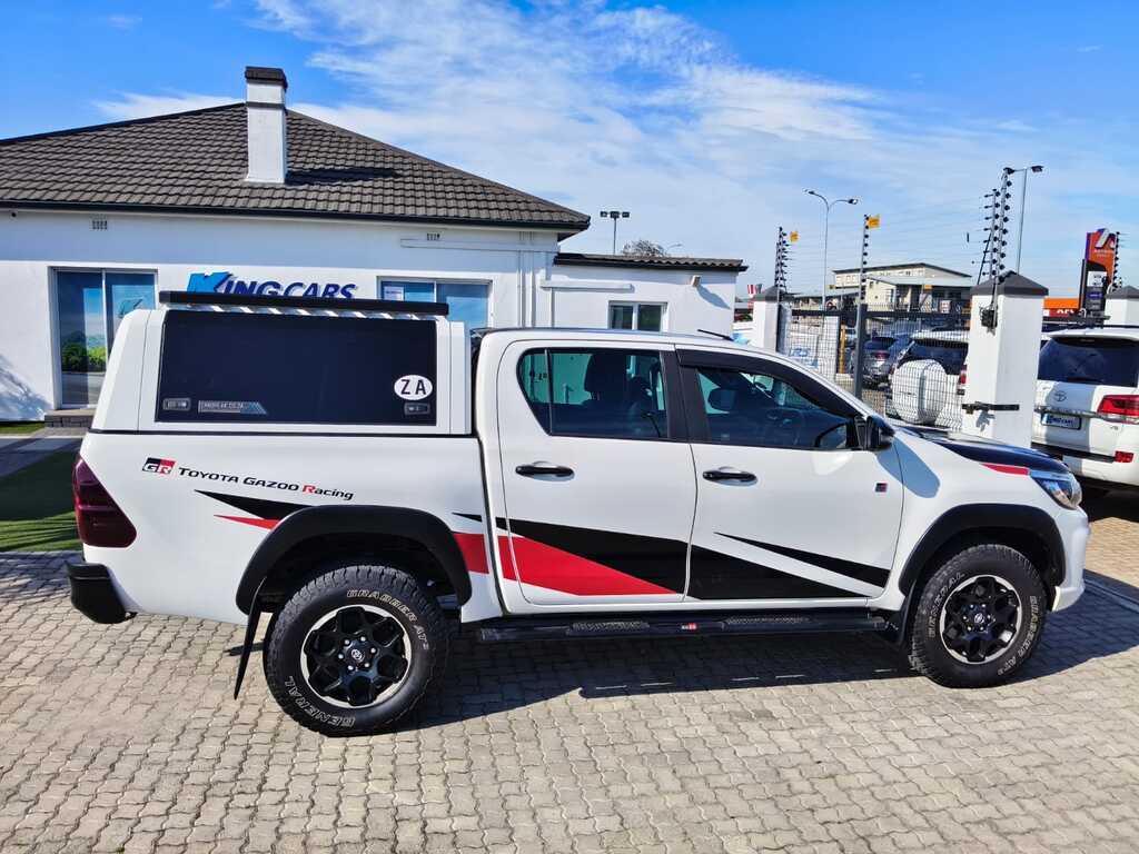Toyota Hilux - View 8
