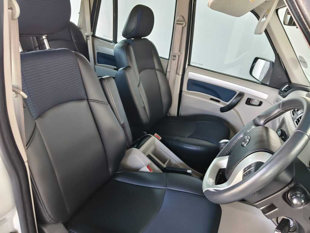 Mahindra Scorpio - View 11