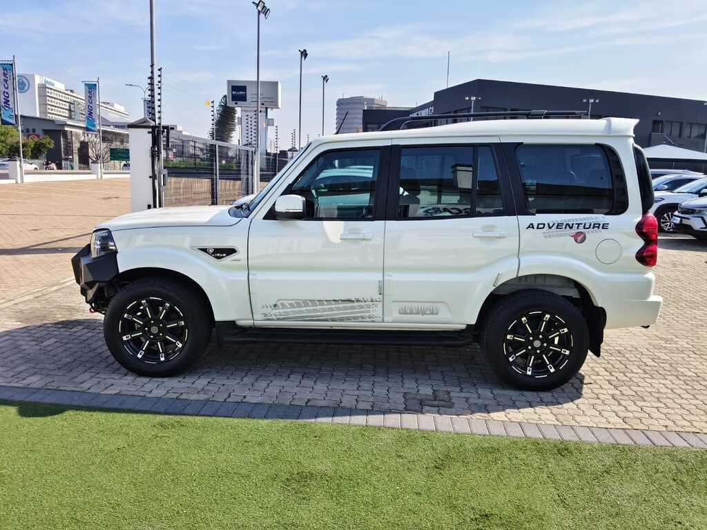 Mahindra Scorpio - View 4