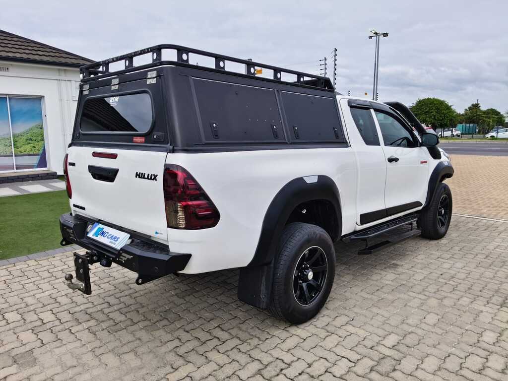 Toyota Hilux - View 7
