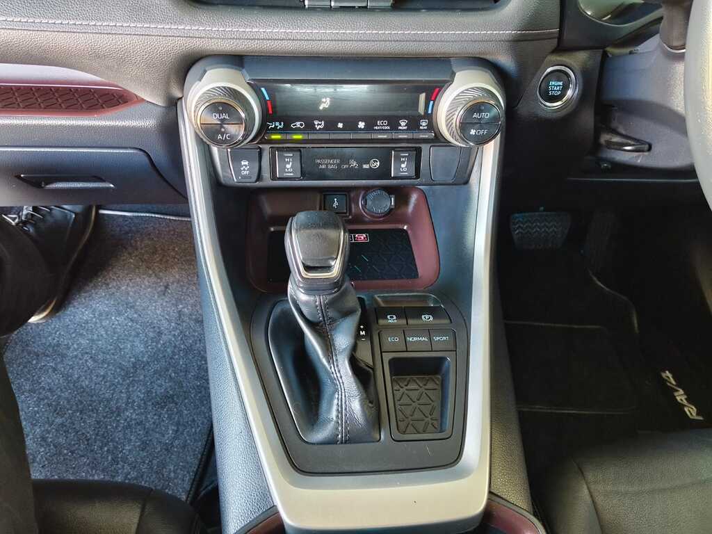 Toyota Rav 4 - View 11