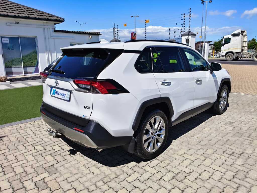Toyota Rav 4 - View 6