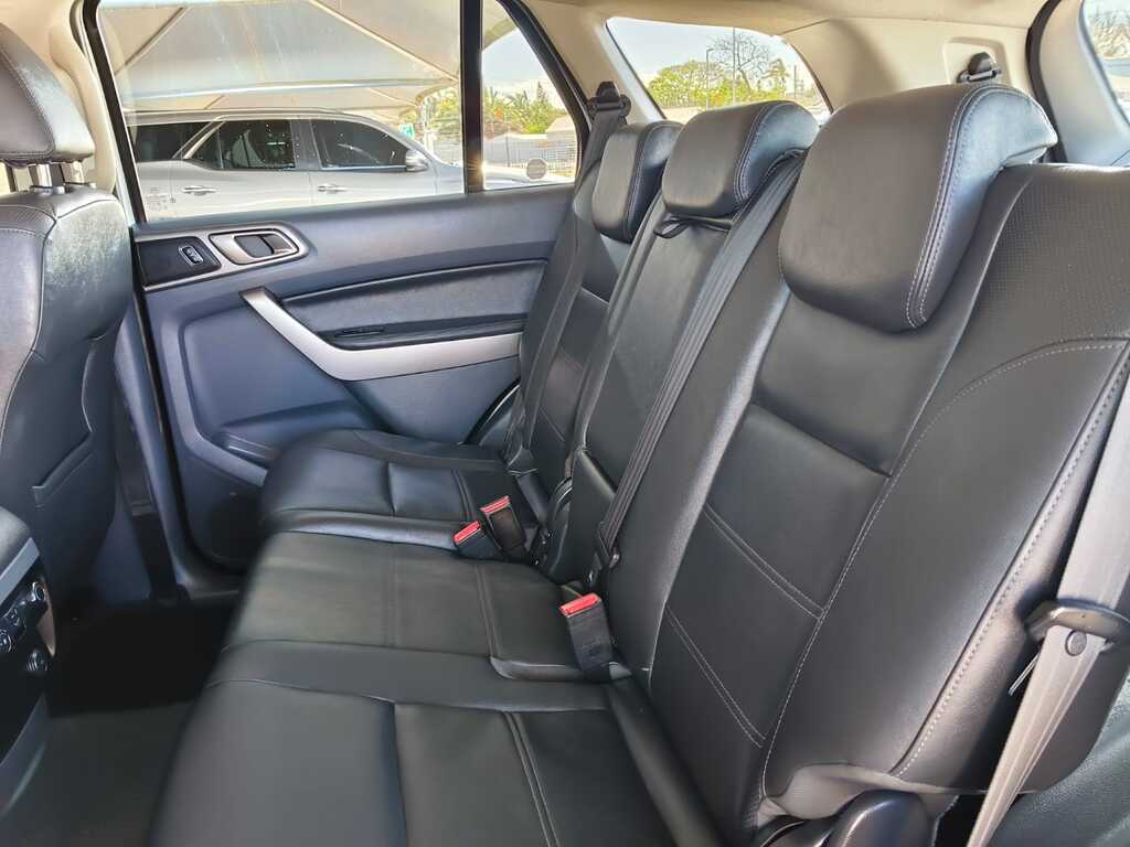 Ford Everest - View 10