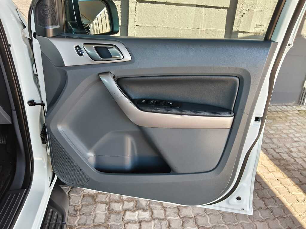 Ford Everest - View 12