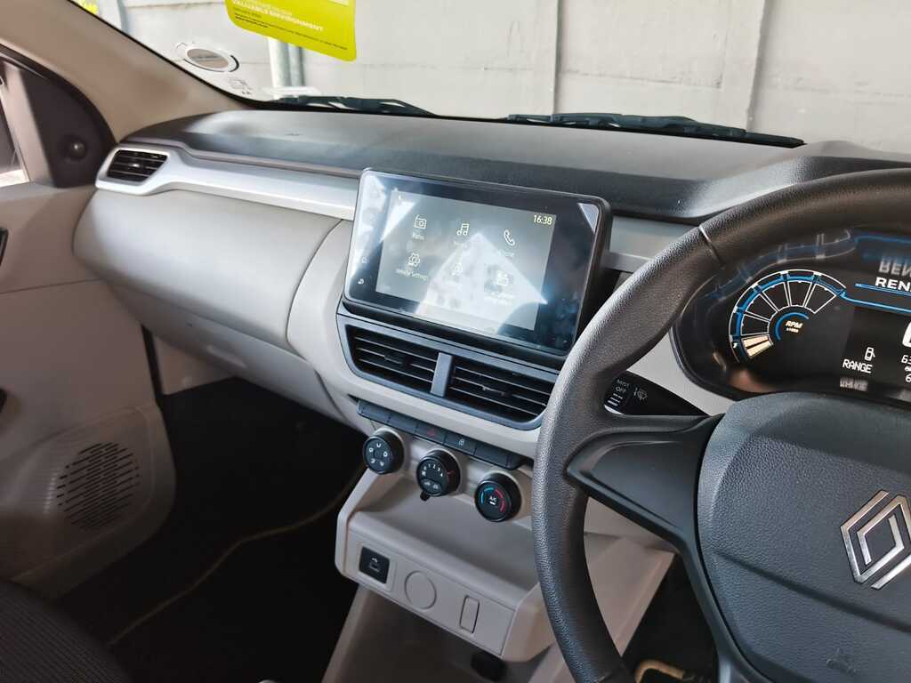 Renault Triber - View 11