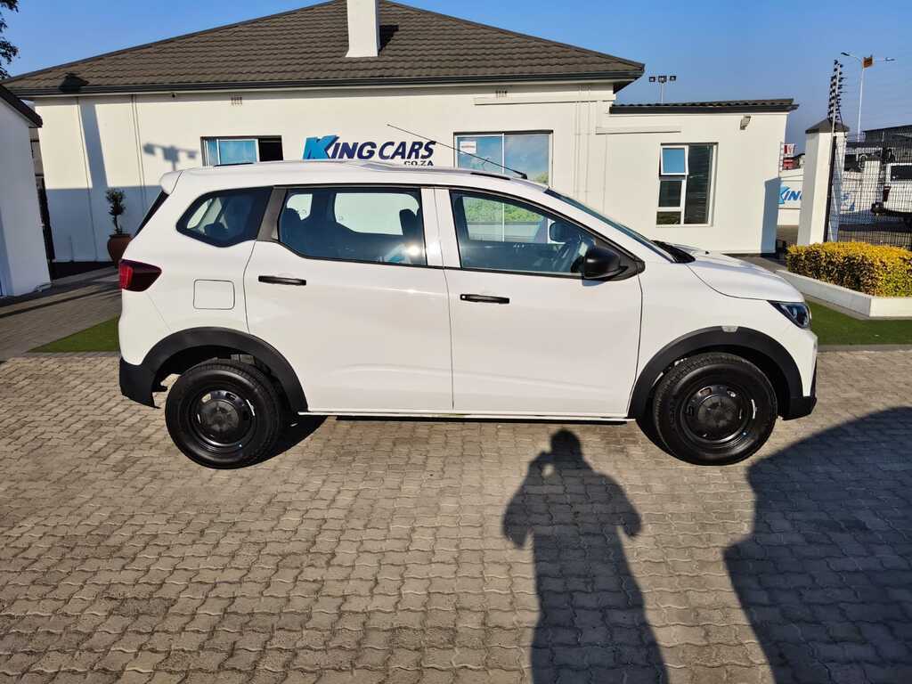 Renault Triber - View 8