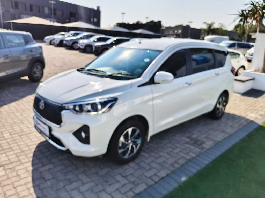 Toyota Rumion - View 3