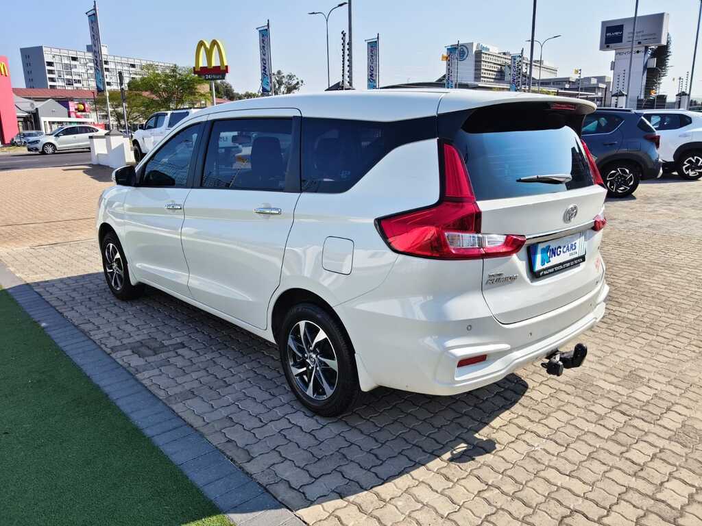 Toyota Rumion - View 5