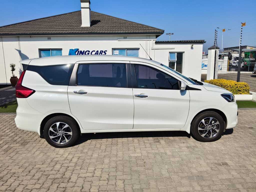 Toyota Rumion - View 8