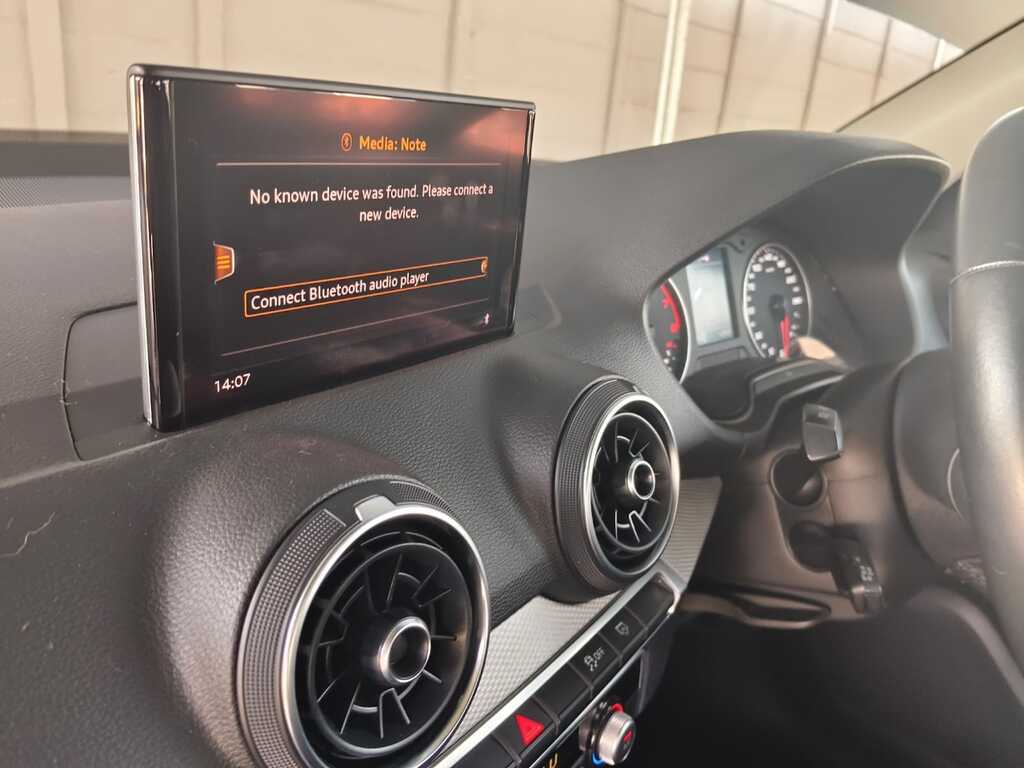 Audi Q2 - View 12