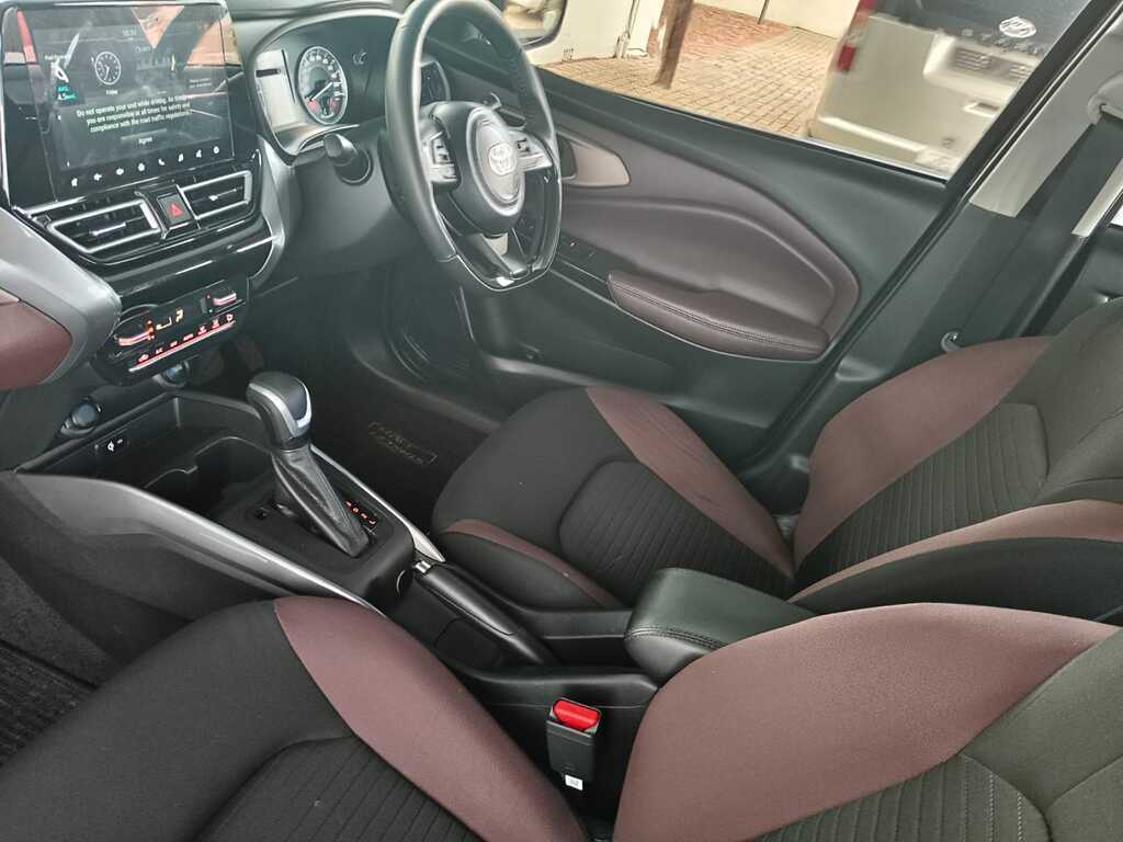 Toyota Starlet - View 16