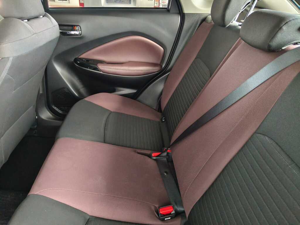 Toyota Starlet - View 17