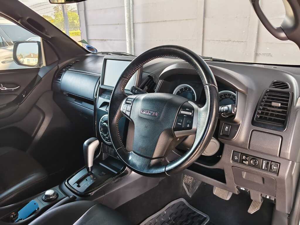 Isuzu D-max - View 9
