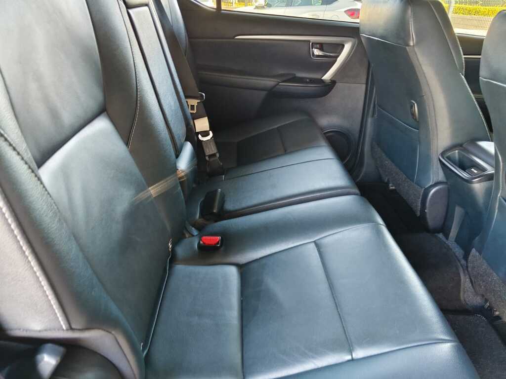 Toyota Fortuner - View 15