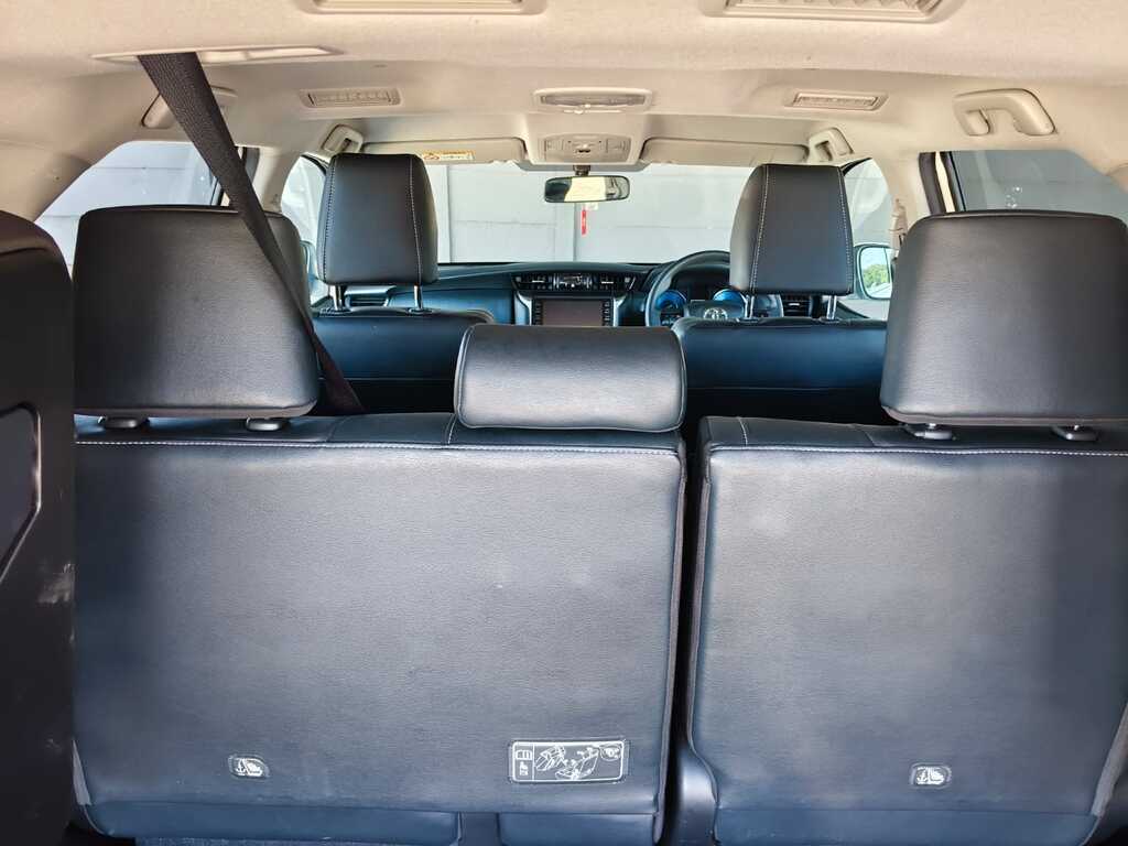 Toyota Fortuner - View 17