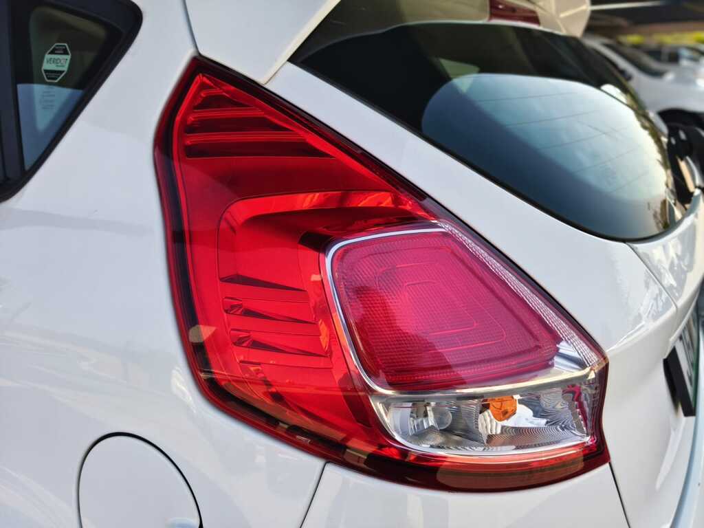 Ford Fiesta - View 14