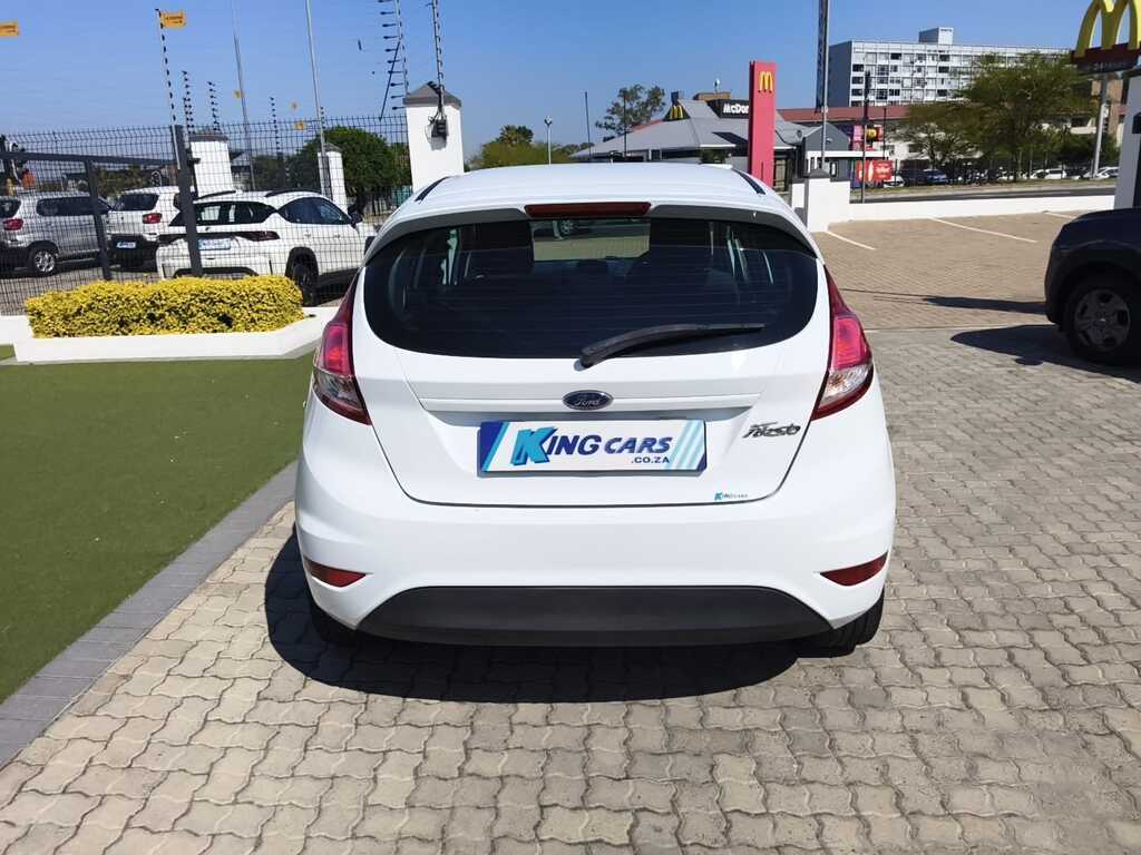 Ford Fiesta - View 5