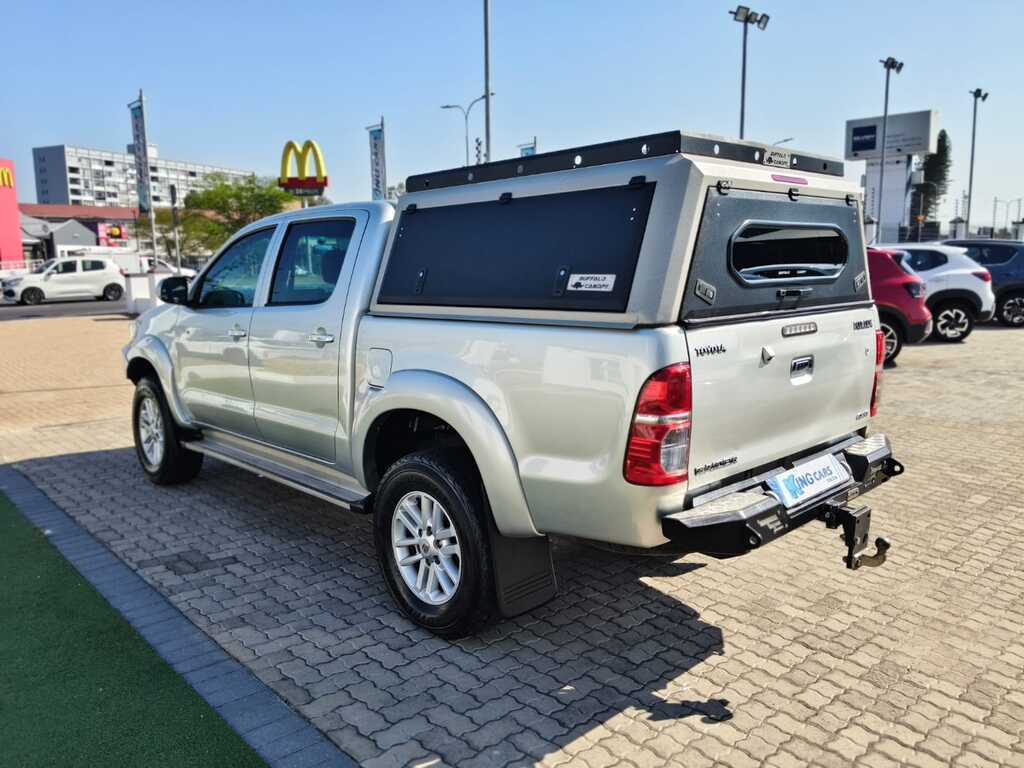 Toyota Hi-lux - View 5