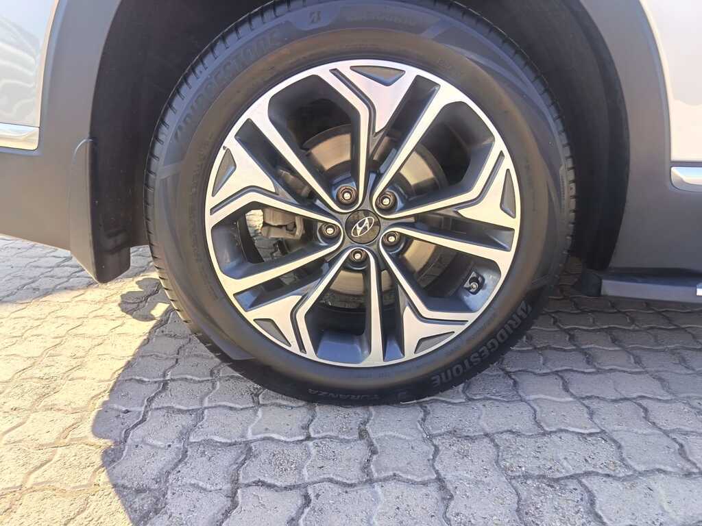 Hyundai Santa-fe - View 18