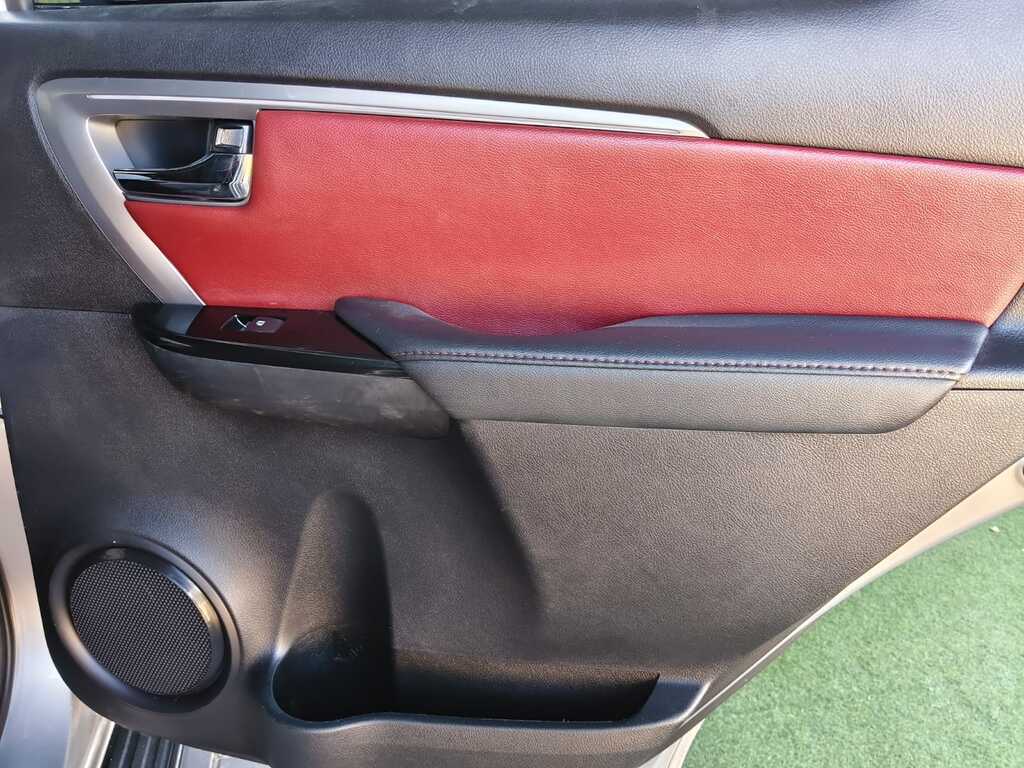 Toyota Fortuner - View 18