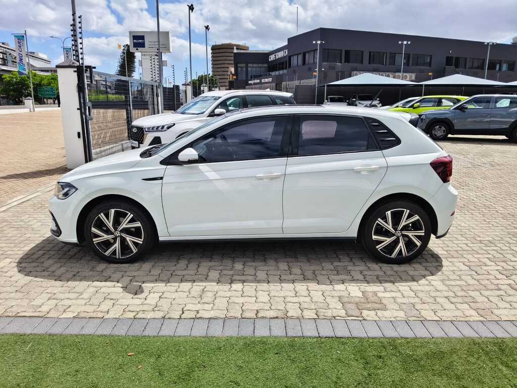 Volkswagen Polo - View 4