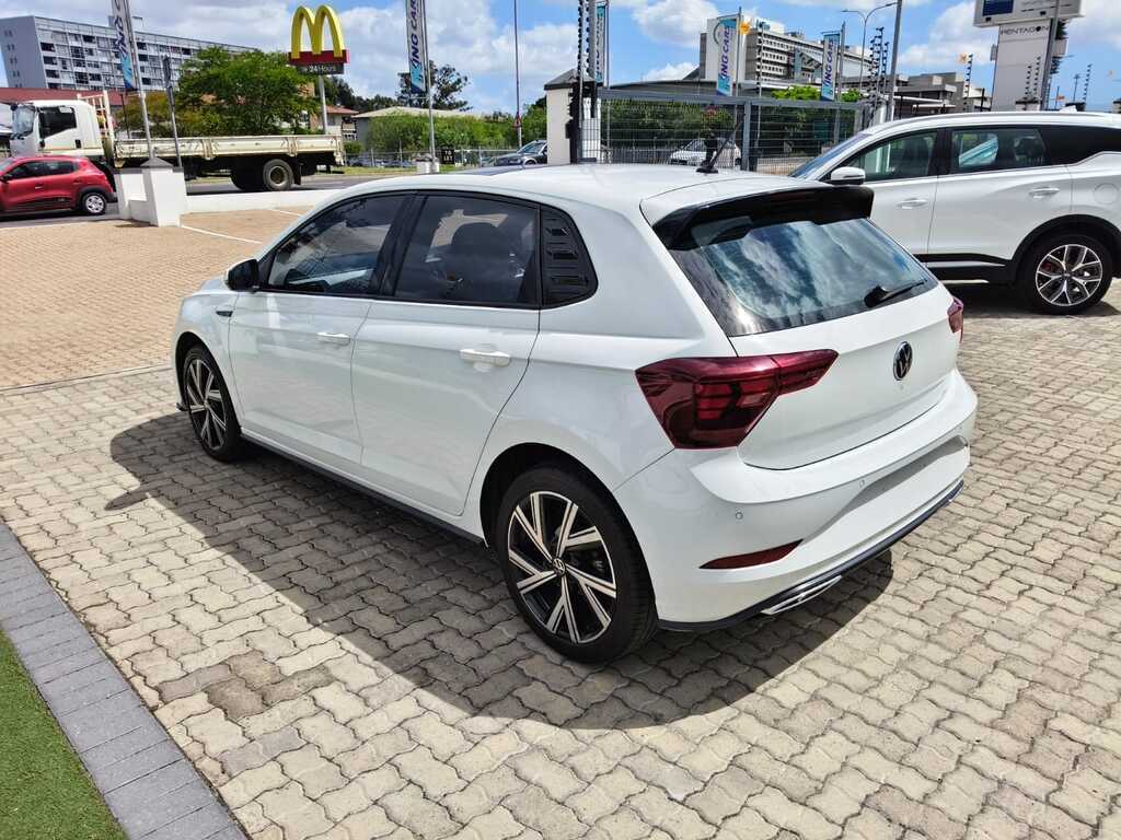 Volkswagen Polo - View 5