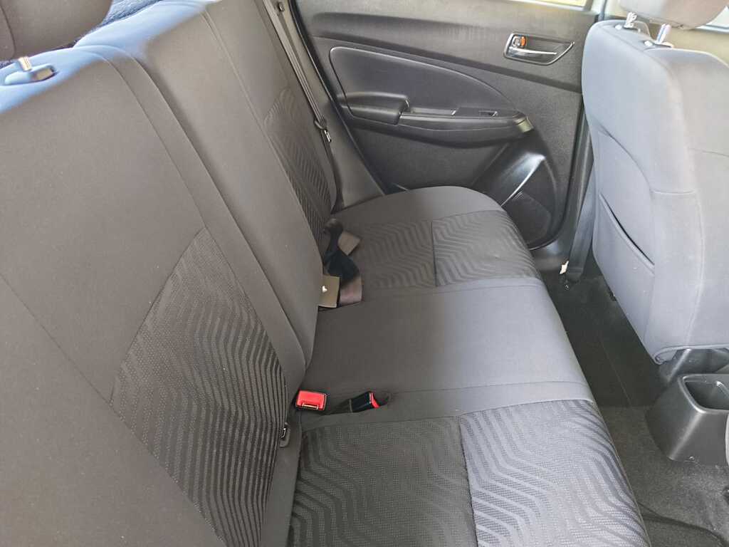 Suzuki Swift - View 13