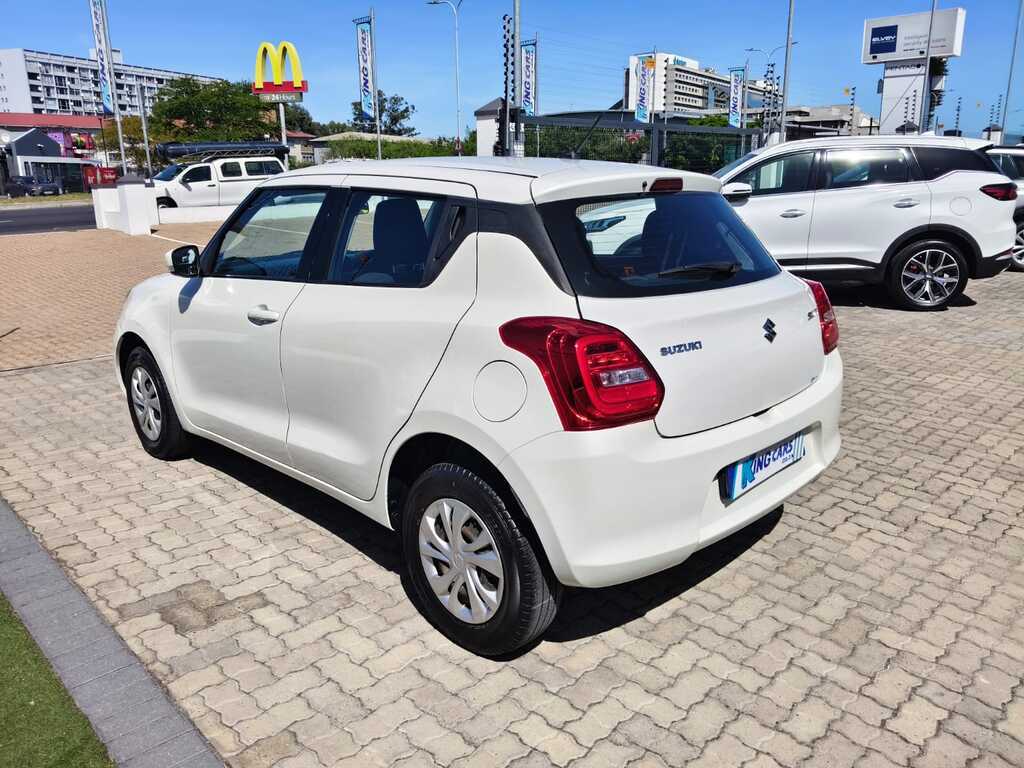 Suzuki Swift - View 5