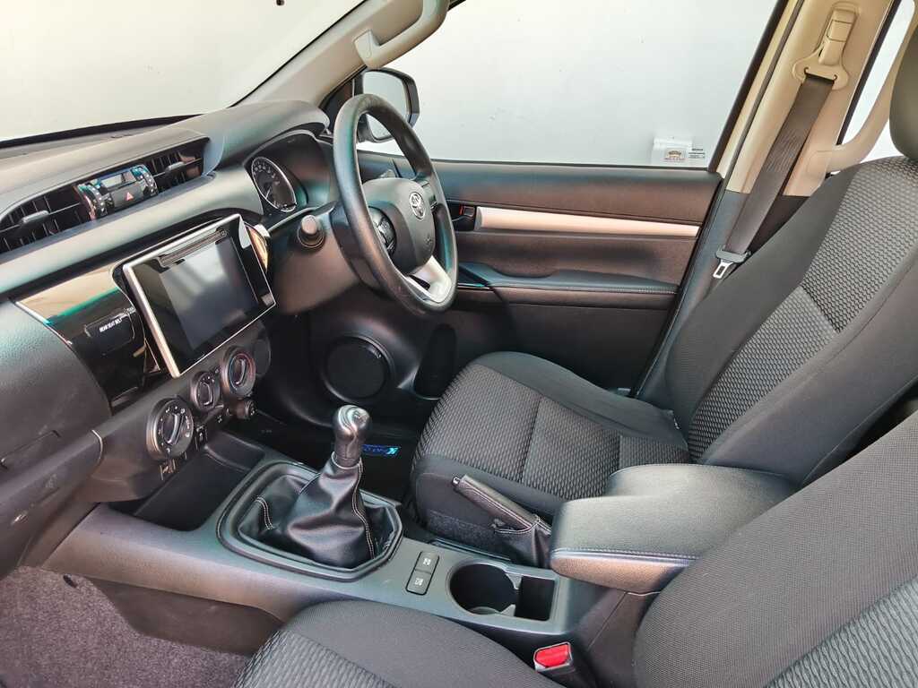 Toyota Hilux - View 9
